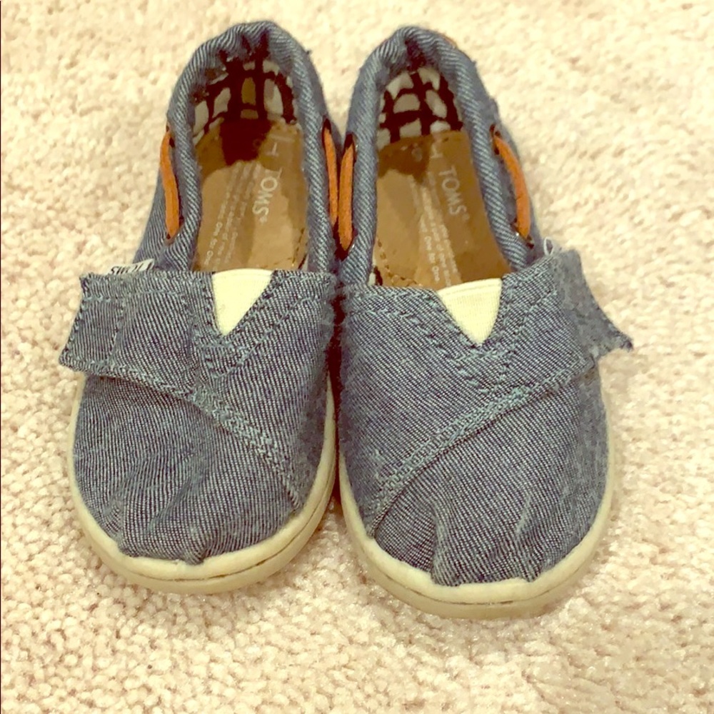 Toddler Chambray Toms